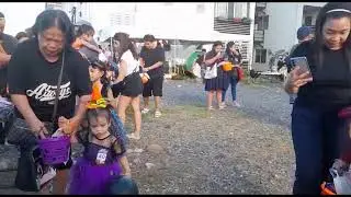 trick or treats in the peak happy holloween