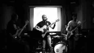 LA ÚLTIMA FILA- Músico Loco