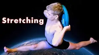 Stretching bodybuilder. Strength and flexibility