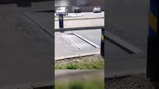 How does a smart speed bump work?