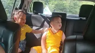 peb txoj kev mu roob kub twm kho siab zim xwb