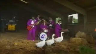 E4 Farm Ident 2005.