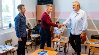 Damian Draghici la Scoala & Gradinita Moglanesti (HR) - Impreuna CONSTRUIM Oameni!