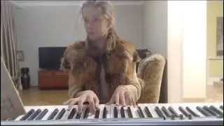 Шопен, Лиля и синтезатор.)