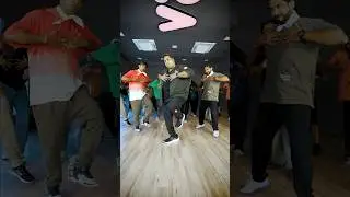 #khalliwalli #dance #choreographer #ganeshacharya #music #bollywood #ranveersingh #sachinpoojary#bts