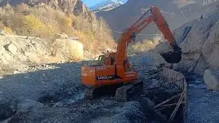 Doosan excavator DX140w/140LCV