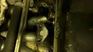 Chevrolet Niva. Масло на впускном коллекторе.