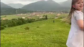 С семьей далеко в горах 😂👍🏻Спорт это Жизнь 👍🏻Как здорово что вы есть у меня🙏Альхамдулиллах 🌹