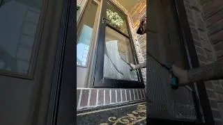 Satisfying window cleaning #oddlysatisfying #satisfying