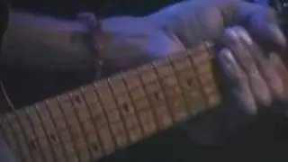 EDDIE VAN HALEN - guitar solo  2004 (part 1)