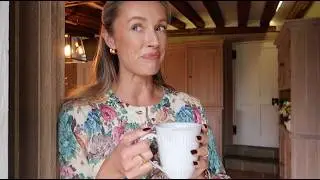 Buying England’s Prettiest Cottage?! 🏡 Downton Abbey Shoot Location & Cosy Baking