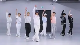 Stray Kids - CASE 143 (Dance Practice Mirrored + Zoomed)