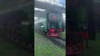 П36 0110 заезжает в депо