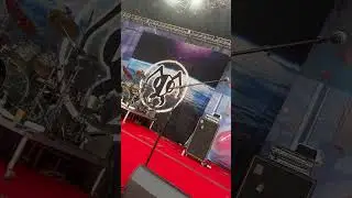 Clownvis brings out Alien Ant Farm
