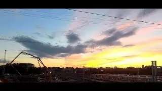 МОСКВА. Невероятный закат в Москве. Куда плывет гондола?!!!  Приколы природы.