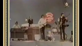 Pink Floyd-ADomine live Bouton Rouge TV 24 2 68