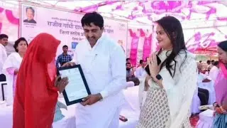 Jaisalmer collector Tina Dabi with Saint and monk 💫💫 #tinadabi #ias