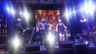 Los D'Fiesta con Klasse 0992356943 juntos con Karen