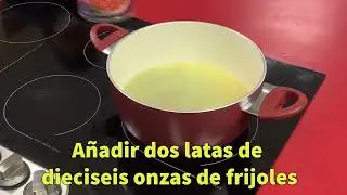 Cooking Taco Soup (Español)