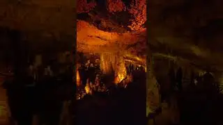 Сталагмиты и сталактиты