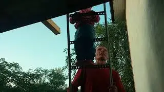 Пока мама не видит