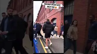 James Tavernier argues with extremely angry fan #rangersfc #rangers #tavernier #angry #youtubeshort
