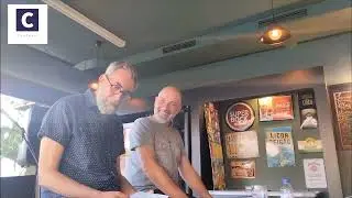 João Rios e Isaque Ferreira no aniversário d'O Pátio e o poema "Os Poetas" de Joaquim Castro Caldas