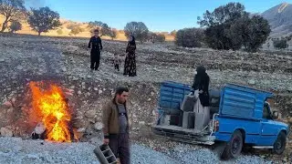 The cooperation of Elham and his brother Abbas to take care of the child and the nomadic life