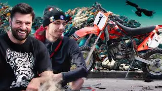 MON PETIT FRÈRE TROUVE UNE MOTO À LA DÉCHETTERIE ! ON L’A REDÉMARRE ?