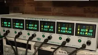6-и канальное разрядное устройство для аккумуляторов.