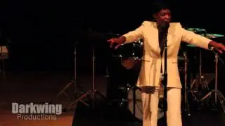Renee Neufville from Zhane performs Sending My Love (Live)