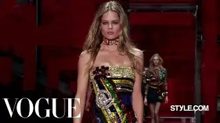 Versace Fall 2015 Ready-to-Wear - Fashion Show - Style.com