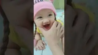😍baby gemoy menjelang bobo gemesin banget 😍