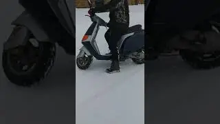 Дрифт под фонк на PIAGGIO SFERA