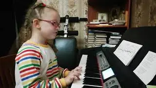 Я гуляю Учусь играть на фортепиано