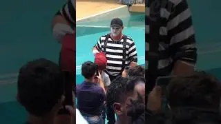 Tom the mime