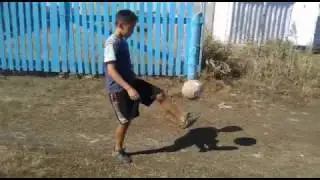 Футбольный финт Эластико