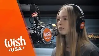 annelieElina performs 