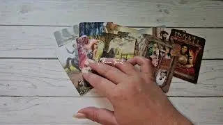 WHAT'S GOING ON NOW? WHAT'S BETWEEN THEM? TAROT DECORATION 💫