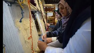 Malatya'da kadınlar halı dokuyarak 'hayata dokunuyor'