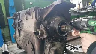 Убираем люфты и приводим КПП Камаз в чувства))