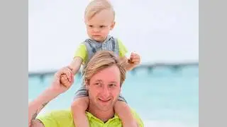 Сыну Плющенко запретили выступать под песню М Джексона в Европе  из-за скандального фильма про певца