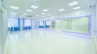 «Большой» зал Зазеркалья