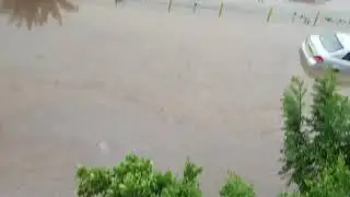 Дождь. Наводнение. Отсутствие стоков придорожных. Израиль.