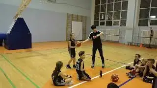 Подвижная игра "Просто, хлопок..."