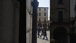 Италия Жасмин в Padova piazza Erbè
