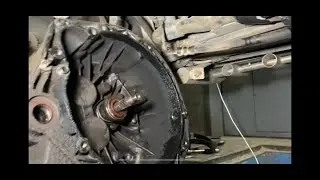Это Надо видеть Замена Сцепления На Nissan PrimaStar 2006 год 1.9 DCI