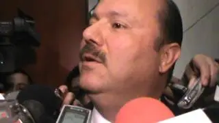 Desmiente  Cesar Duarte a Javier Corral y ehibe a la familia del Senador como delincuentes