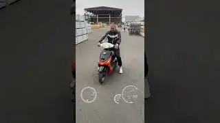 Подарили скутер Женьку на ДР