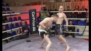 Fighter MMA vs Strong man